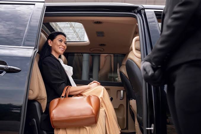 Chauffeur Service in Orlando, FL