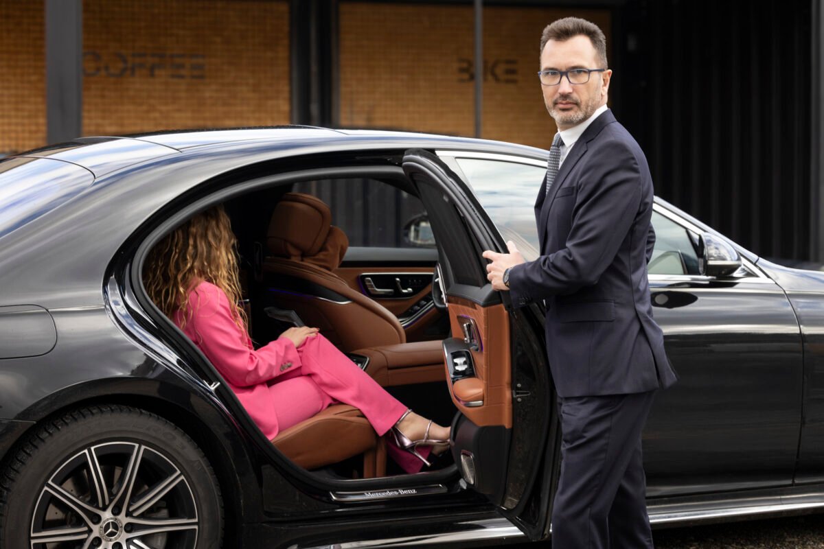 Chauffeur Service in Orlando, FL